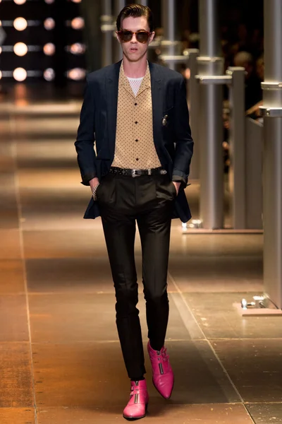 Look 6